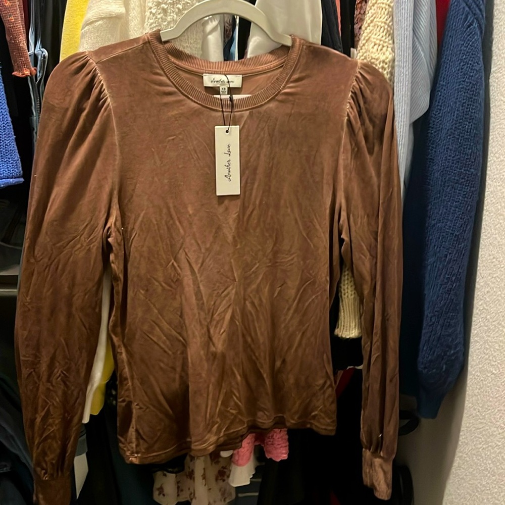 Color-Brown 
Brand- Another Love
Size-XS